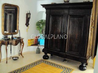 hall/hallway