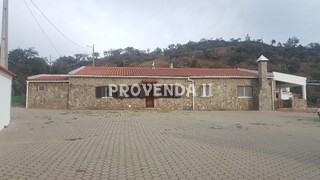 Quinta/Herdade V6 Herdade da Derrota Bensafrim Lagos - bbq, árvores de fruto, piscina, água, garagem, furo, sobreiros