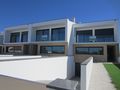 Para venda Moradia V3 nova Santa Luzia Lavos Figueira da Foz - painéis solares, jardim, terraço, ar condicionado, garagem, sótão, varanda