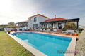 Para venda Moradia V7 Moncarapacho Olhão - piscina, ar condicionado, portão automático, garagem, jardim, terraços