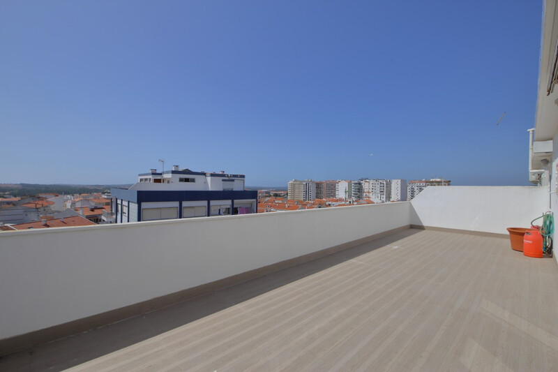 Apartamento no centro T6 Costa de Prata Nossa Senhora do Pópulo Caldas da Rainha - varanda, terraço, aquecimento central, ar condicionado, marquise