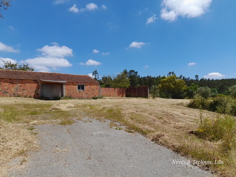 Land for construction Souto da Carpalhosa Leiria - easy access, water, electricity, mains water