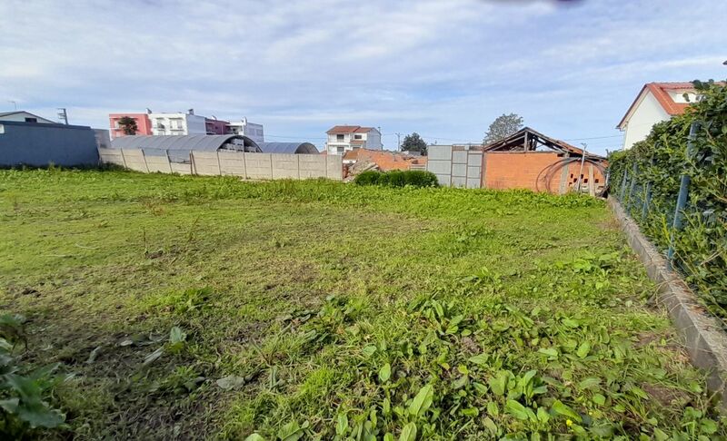 Terreno Urbano para construção Guia Pombal - bons acessos