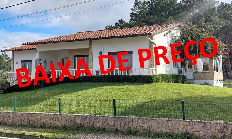 House V3 in good condition Bajouca Leiria - playground, automatic gate, garden, fireplace, central heating, barbecue, balcony, air conditioning, swimming pool