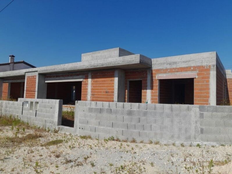 House V3 Monte Redondo Leiria - fireplace, underfloor heating, garage, barbecue