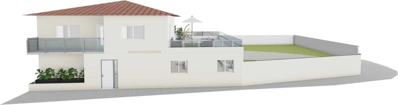 жилой дом с ремонтом в центре V3 Leiria - спокойная зона, терраса, полы с подогревом, автоматические ворота