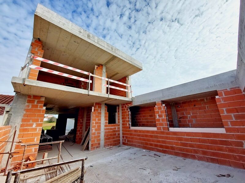 Moradia V3 em construção Cadarroeira Alfeizerão Alcobaça para vender - vista mar, terraço, garagem, jardim, varanda