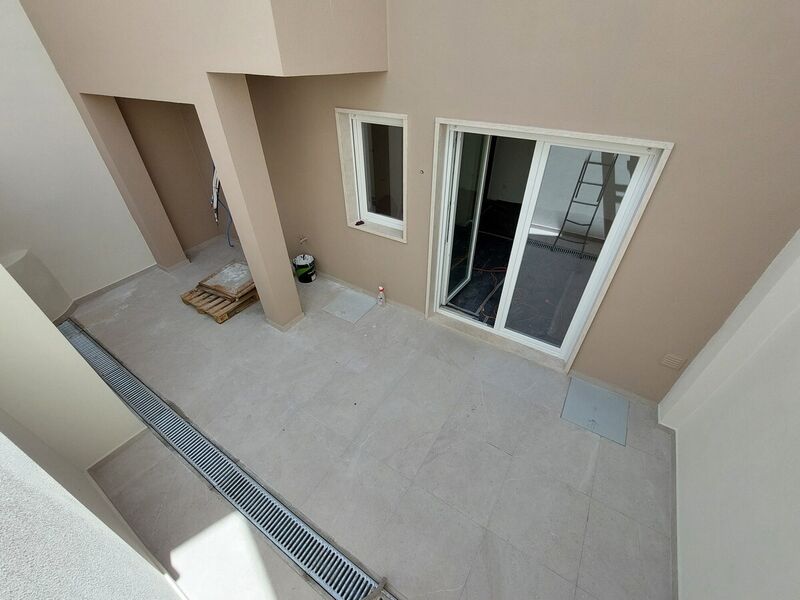 Apartment Modern well located 2 bedrooms Caldas da Rainha - double glazing, thermal insulation