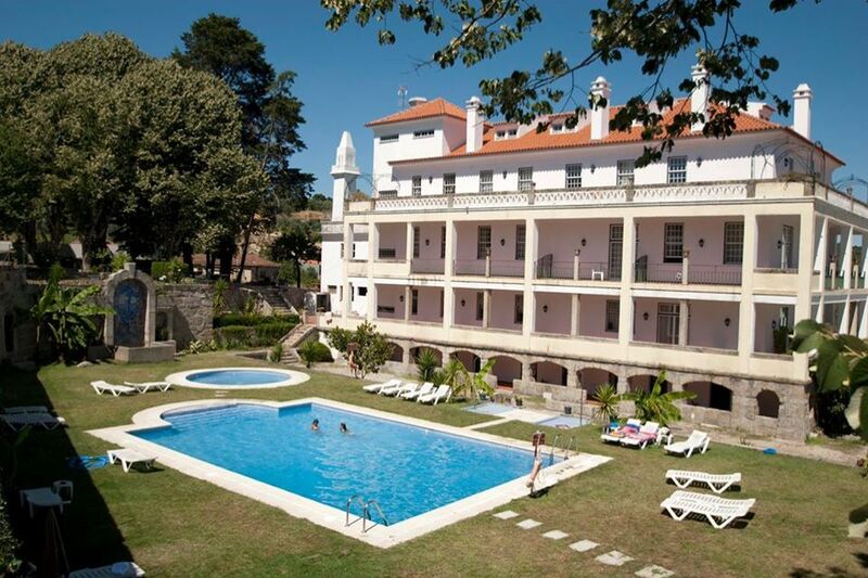 Hotel Rural Abrunhosa-a-Velha Mangualde - smoke detector, generator, terrace, balcony, alarm, double glazing, laundry, balconies, internet, kitchen, double glazing, esplanade, fire alarm, air conditioning, garden, bathhouse