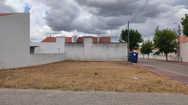 Lote de terreno com 264m2 Vendas Novas