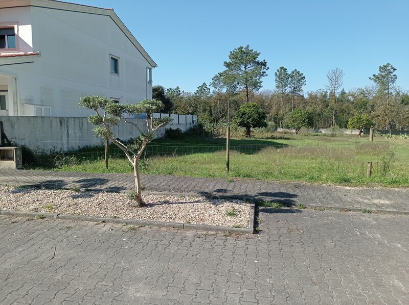 Plot with 376sqm Carriço Pombal