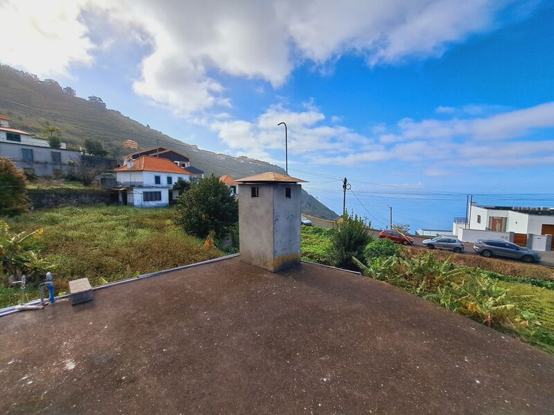 Moradia V2 para remodelar Centro Arco da Calheta Calheta (Madeira) - jardim, vista mar, terraço