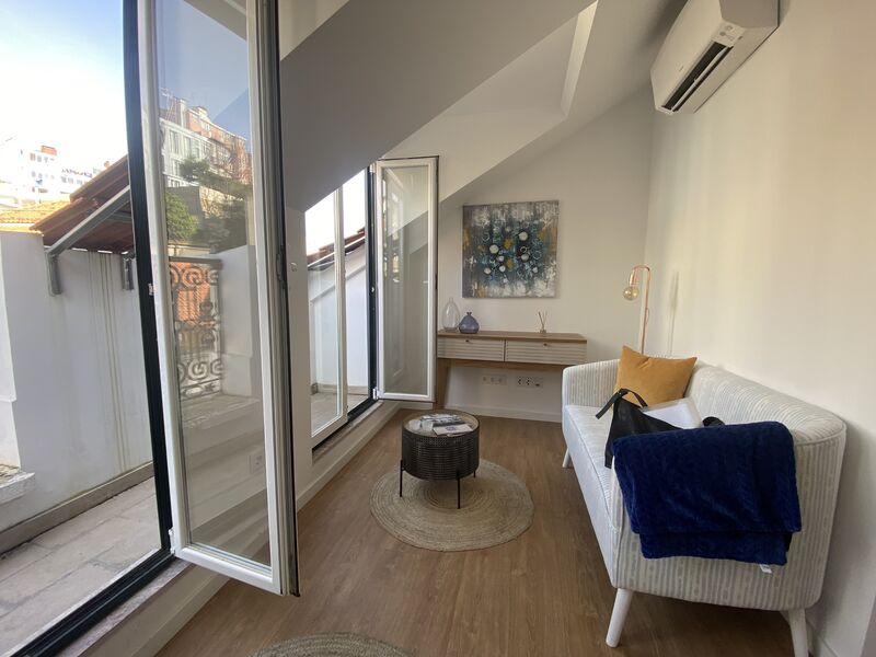 Apartment uusi T2 São Vicente de Fora Lisboa - , ,