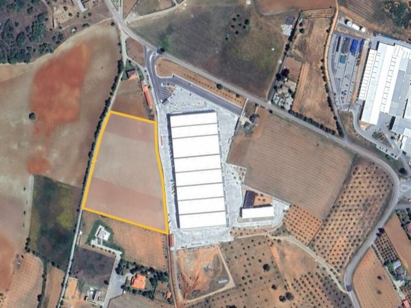 Land with 22000sqm Bragança - excellent access