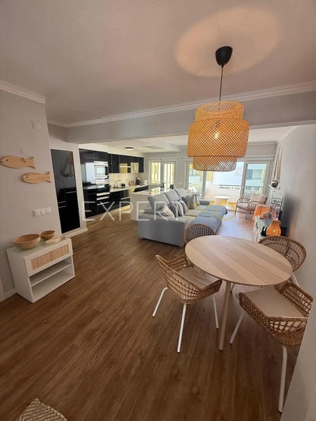 Apartment 1 bedrooms Renovated in the center Quarteira Loulé - 1st floor, furnished, terrace