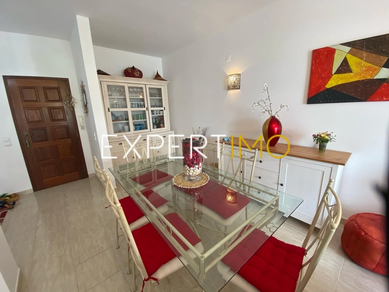 Apartamento T2 Quarteira Loulé - piscina