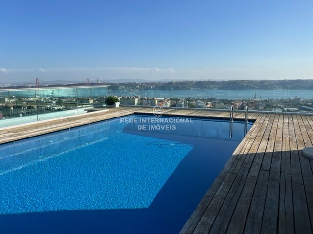 Apartamento T4 Restelo São Francisco Xavier Lisboa - sauna, equipado, piscina, terraço, zonas verdes