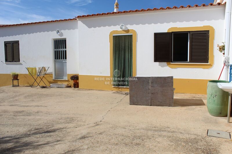Casa Térrea com boas áreas V3 Castro Marim - garagem, piscina, jardim