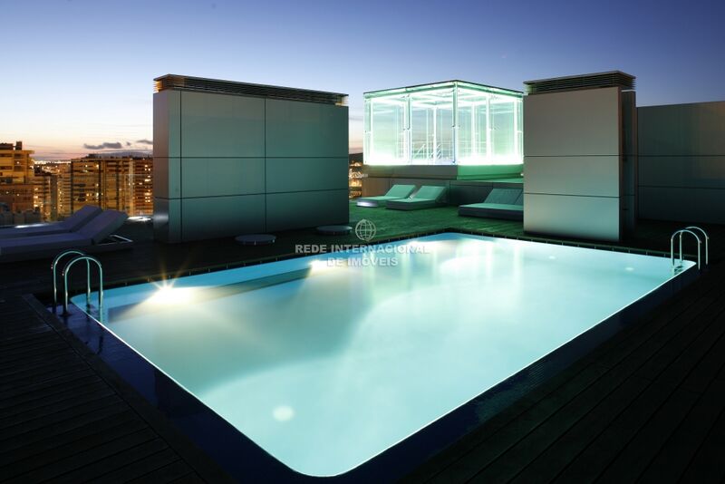 Apartment T4 Restelo São Francisco Xavier Lisboa - sauna, terrace, green areas, swimming pool, equipped