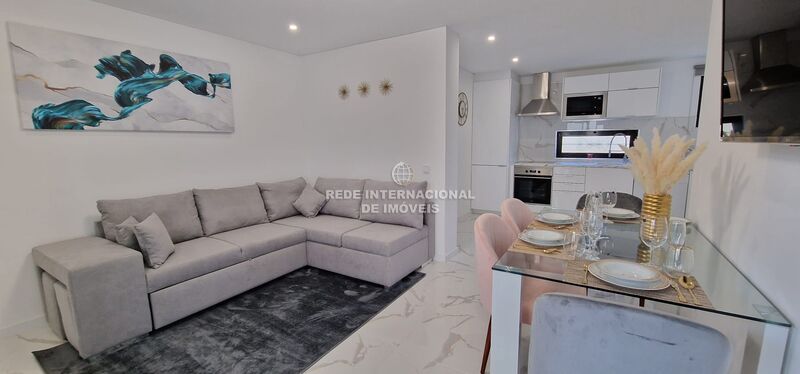Apartamento T1 Remodelado com vista mar Albufeira para vender - vista mar, garagem, cozinha equipada, terraço