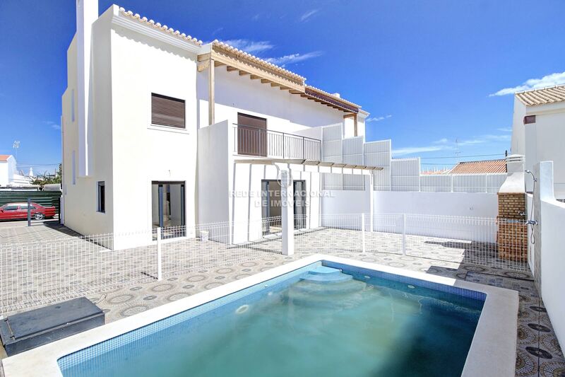жилой дом V3 современная Vila Nova de Cacela Vila Real de Santo António - сад, гараж, чердак, терраса, бассейн