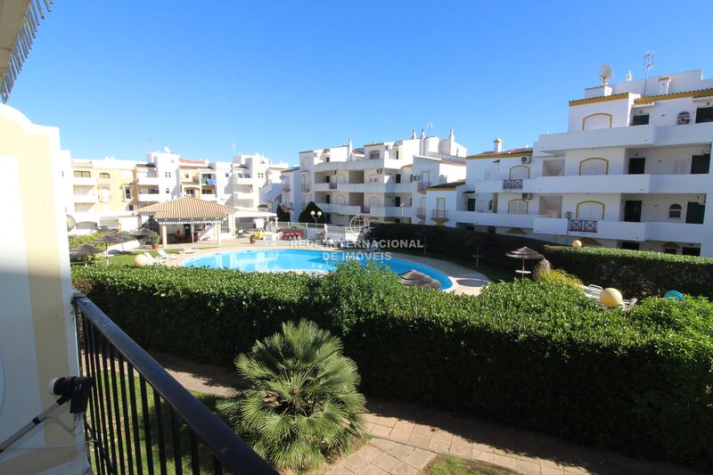 Apartment T3 Vale de Caranguejo Tavira - swimming pool, kitchen, 1st floor, balcony, tennis court