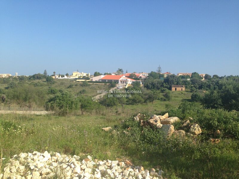 Land with 2700sqm São Gonçalo de Lagos