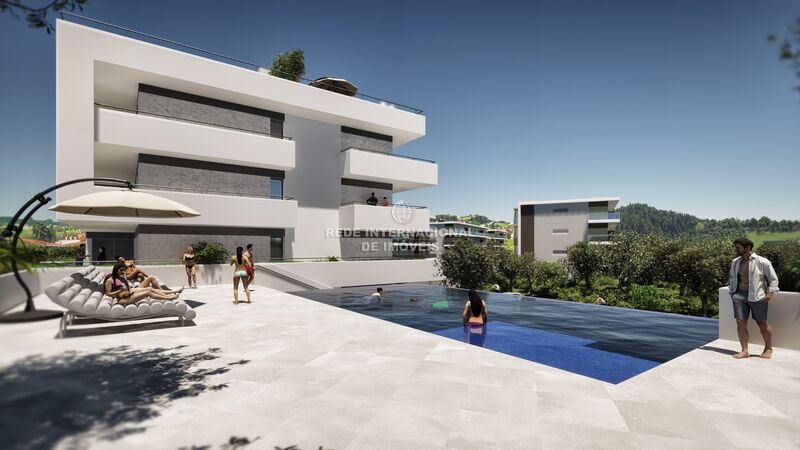 апартаменты новые T3 Portimão - веранда, система кондиционирования, бассейн, экипированная кухня