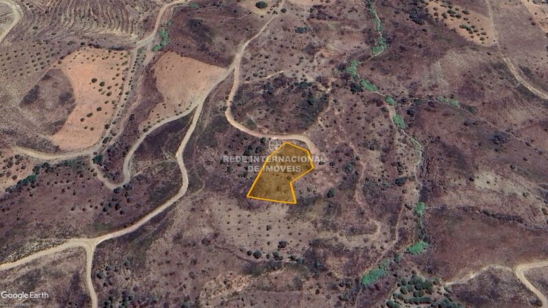 Land Rustic with 2640sqm Azinhal Castro Marim - cork oaks, olive trees, arable crop