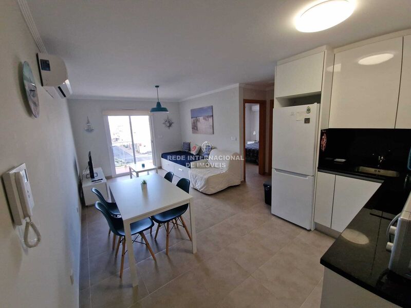 Apartamento em excelente estado T1 Monte Gordo Vila Real de Santo António - arrecadação, terraço, cozinha equipada