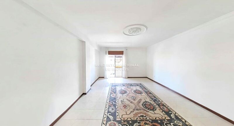 Apartment T3 Vila Real de Santo António - quiet area, marquee, balcony, fireplace
