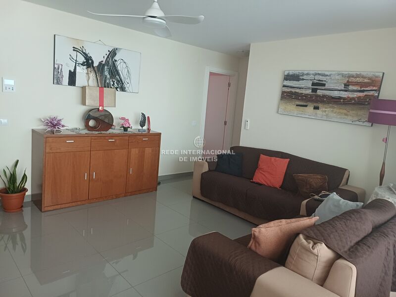 Apartamento T2 Vila Real de Santo António - painéis solares, varanda