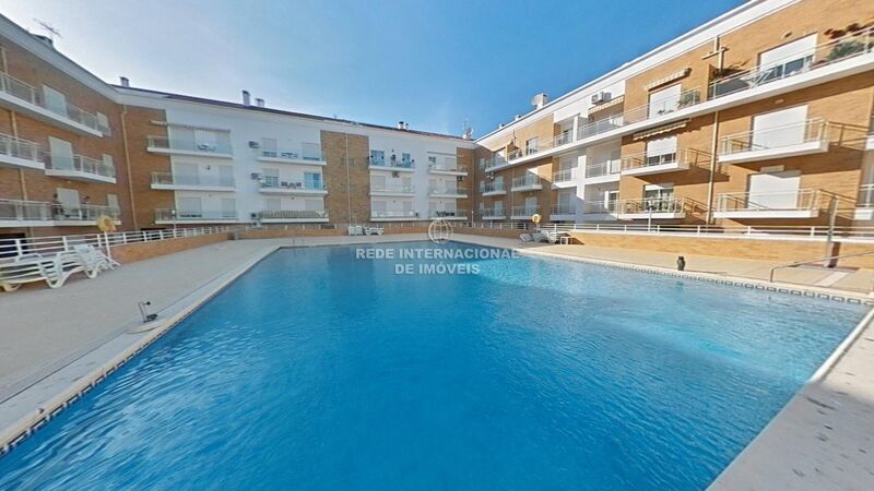 Apartment 3 bedrooms spacious Vila Real de Santo António - terrace, garden, double glazing, swimming pool, river view, condominium