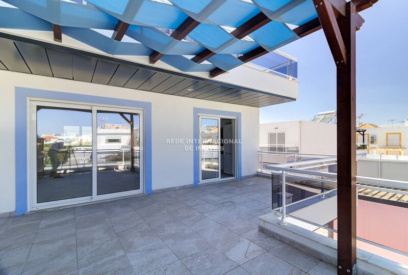 Apartamento novo T1 Vila Nova de Cacela Vila Real de Santo António - piscina, zonas verdes, condomínio privado, garagem, bbq, terraço, ar condicionado, painéis solares