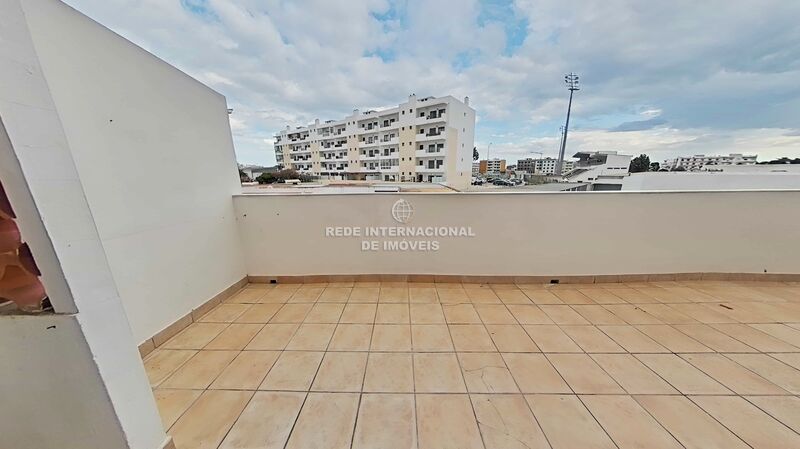Apartamento T3 Moderno no centro Quelfes Olhão - excelente localização