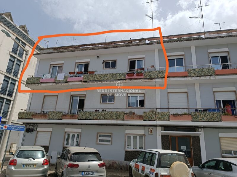 Apartment T2+1 Vila Real de Santo António - terrace, balcony, balconies, marquee, kitchen