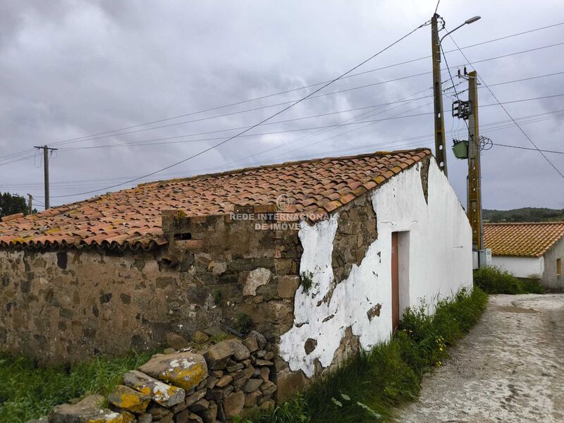 Land with 600sqm Vaqueiros Alcoutim - electricity, mains water, water