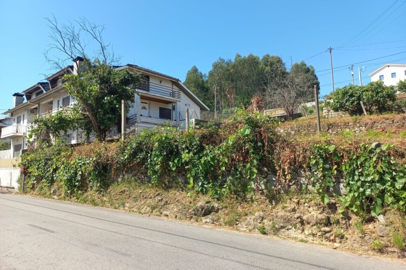 Terreno Urbano para construção Possas Escariz Arouca - bons acessos