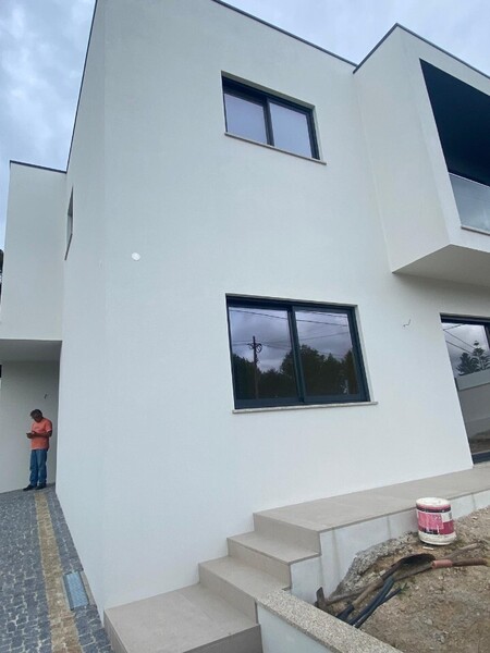 House nieuw townhouse V4 Souto Feira Santa Maria da Feira - balconies, gardens, air conditioning, quiet area, garage, balcony, solar panels
