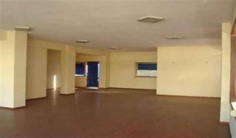 Shop Arrifana Santa Maria da Feira - spacious