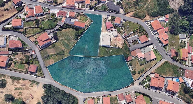 Terreno Urbano com 7231m2 Nogueira da Regedoura Santa Maria da Feira