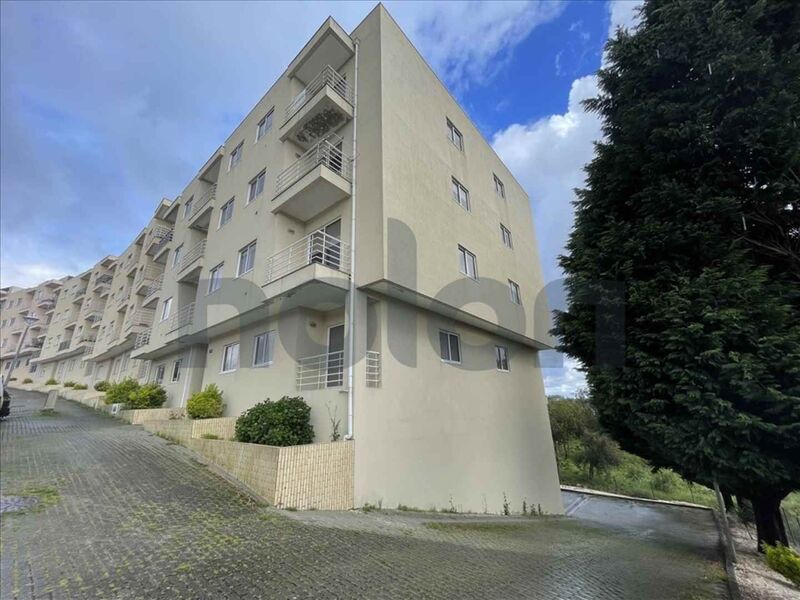 Apartamento T3 Santa Maria da Feira - garagem