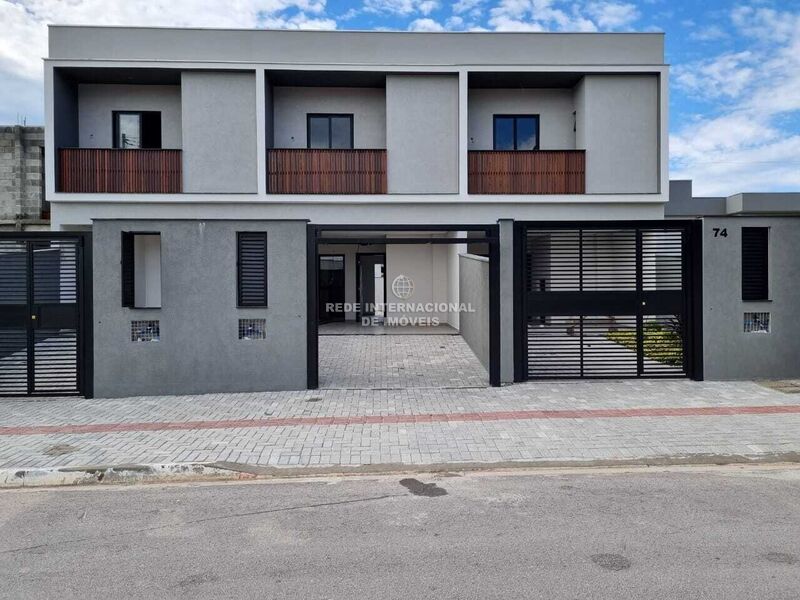Casa/Vivenda V2 Gaspar Mirim