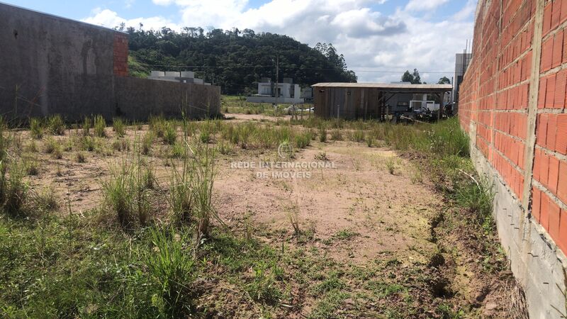 Terreno com 450m2 Gaspar Mirim
