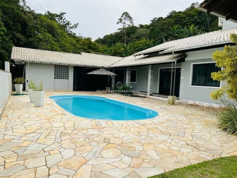 House/Villa V3 Gasparinho