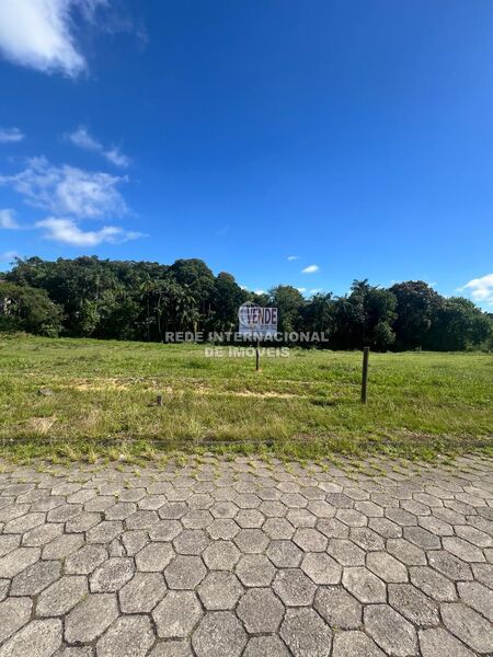 Terreno com 642.82m2 Coloninha Gaspar