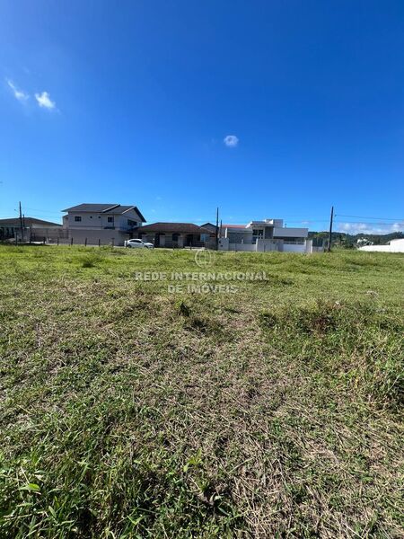 Terreno com 643.52m2 Coloninha Gaspar