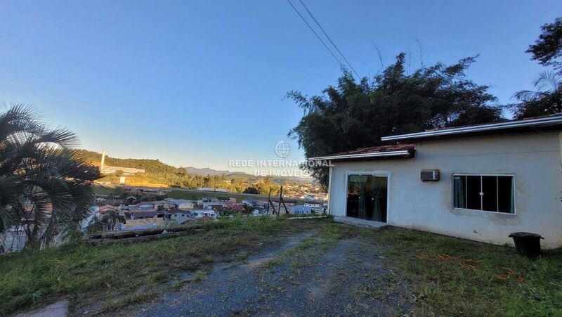 Casa/Vivenda V2 Margem Esquerda Gaspar