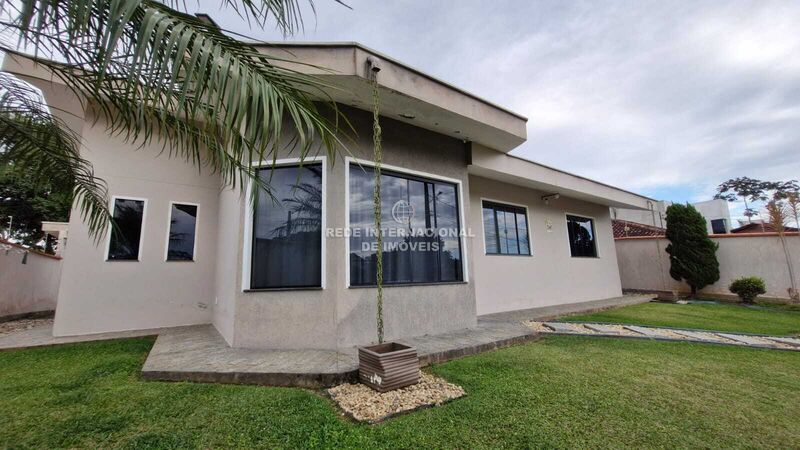 Casa/Vivenda V3 Margem Esquerda Gaspar