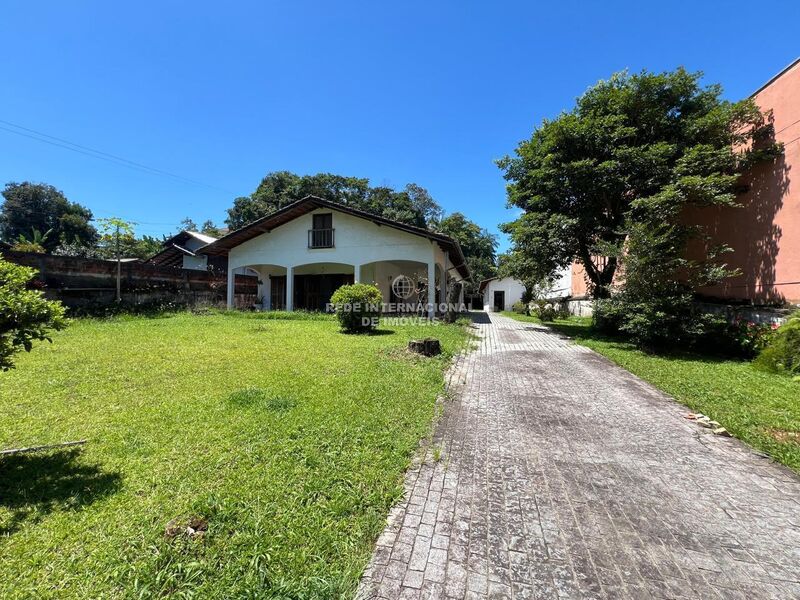 House/Villa 4 bedrooms Bela Vista Gaspar